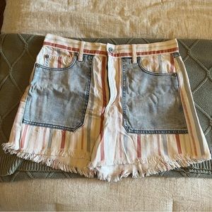 American Eagle Striped Mom Shorts
